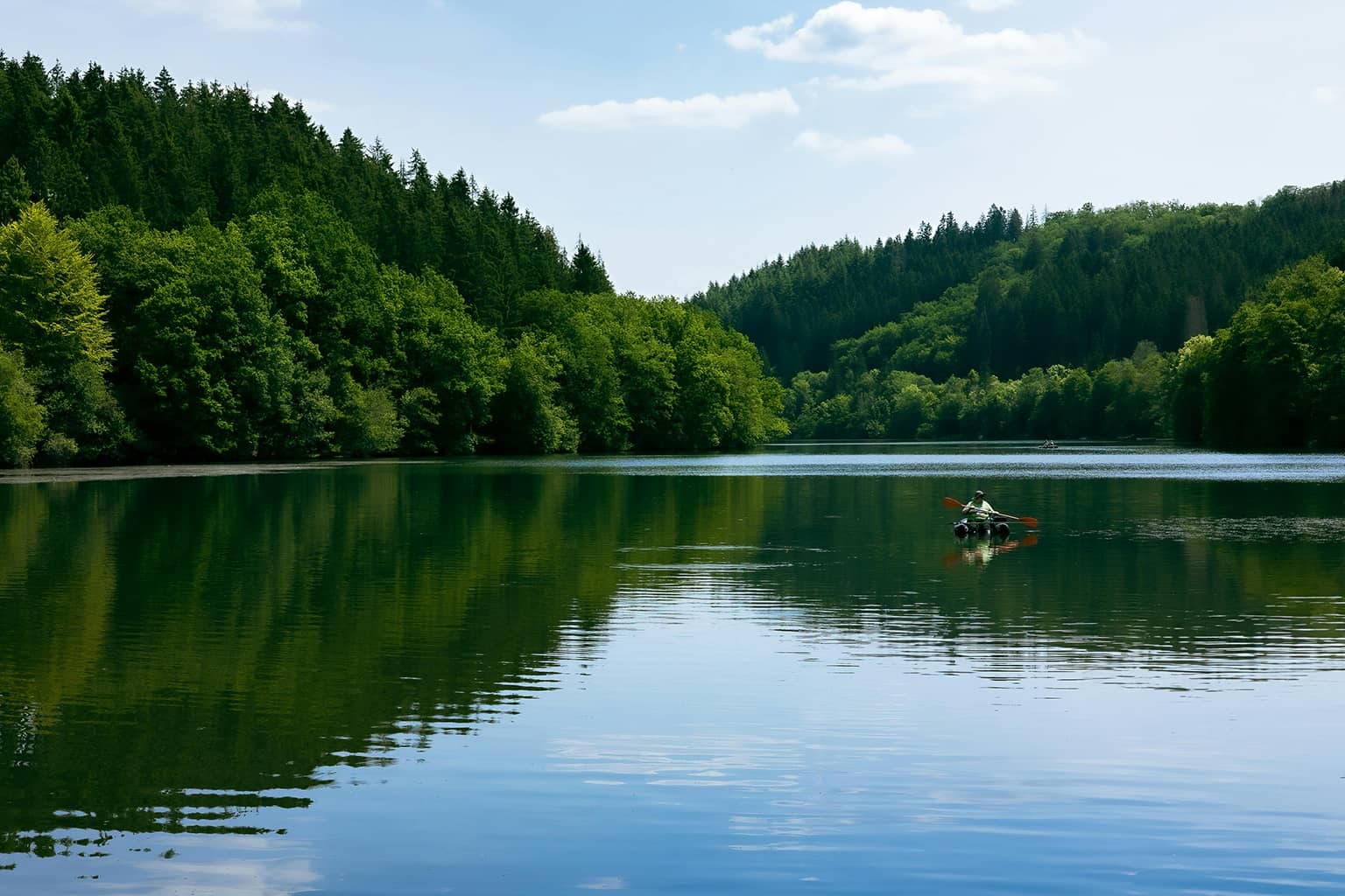 Où se rafraîchir au Luxembourg cet été ? Lacs, piscines en plein air, aires de pique-nique et idées nature