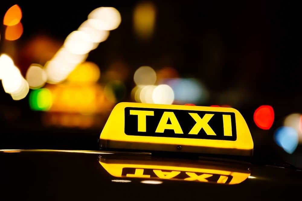 Se déplacer en taxi, VTC ou transport à la demande