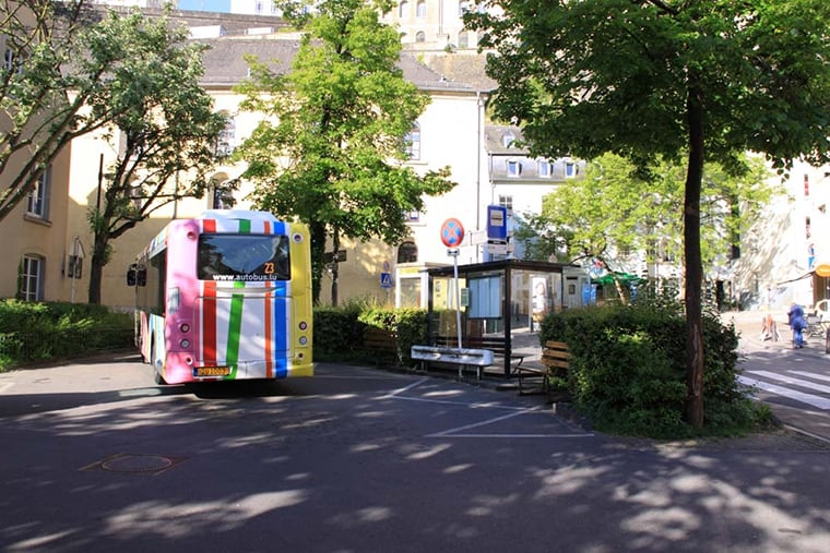 Circuler en bus Luxembourg|Call a bus : service de bus à la demande|VDL City App|Gare d'autobus Hamilius Ville de Luxembourg|city-shopping-bus-luxembourg